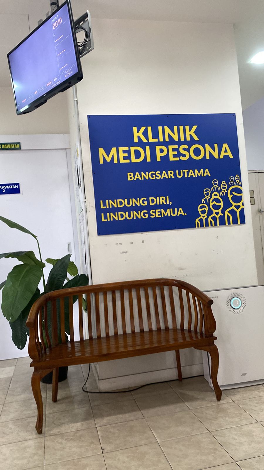 Klinik Medi Pesona sign